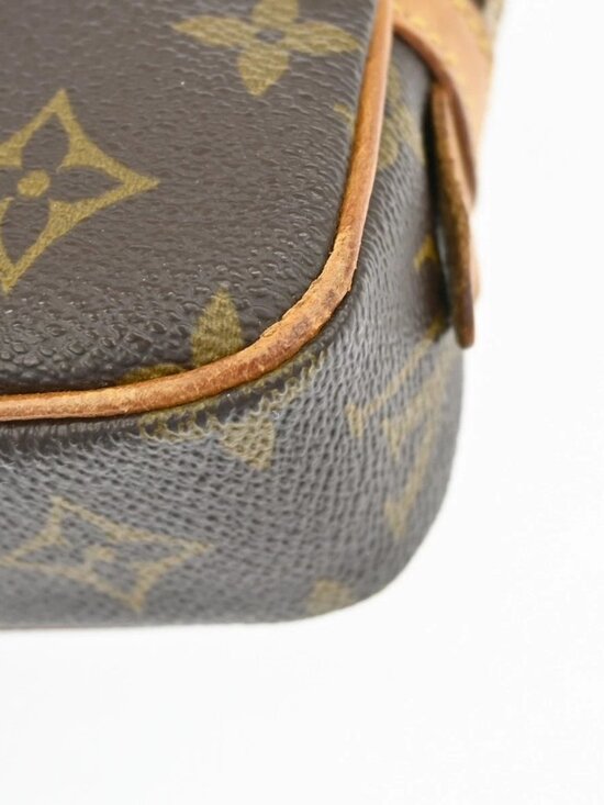 LOUIS VUITTON MARLY BANDOULIERE SHOULDER BAG main image 9